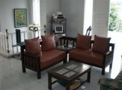 Bangka Bed And Breakfast Jakarta Eksteriør bilde