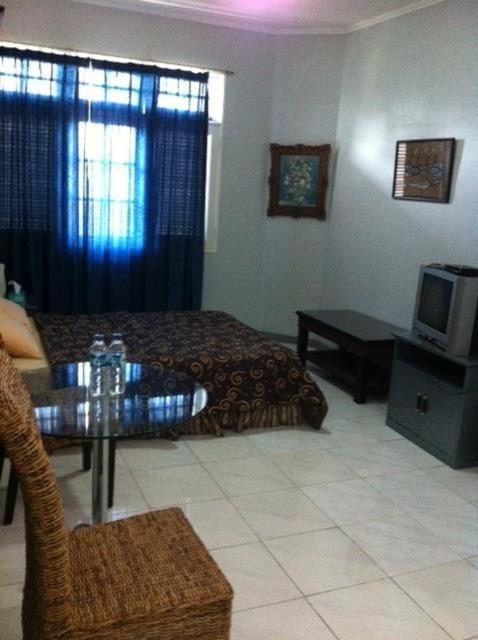 Bangka Bed And Breakfast Jakarta Eksteriør bilde